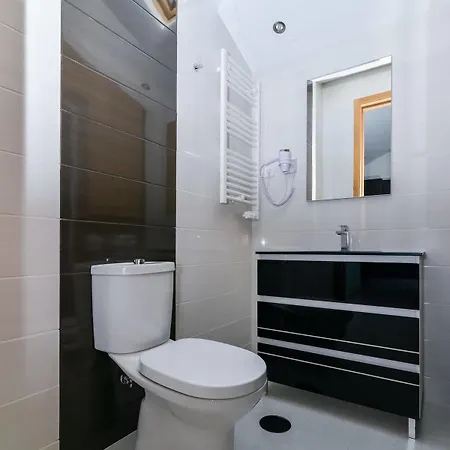 Smartr Porto Reis De Gaia & Apartmán *